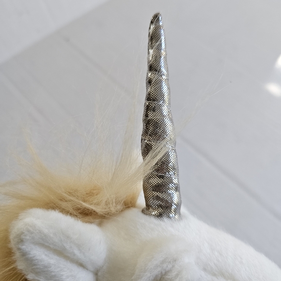 Harry Potter Wizarding World plush unicorn posable legs toy white - Picture 8 of 16